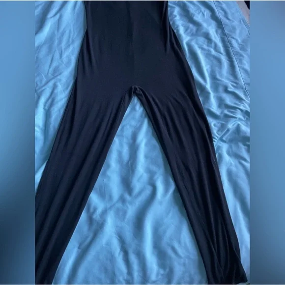 Fashion Nova Jumpsuit nwot - Picture 4 of 6